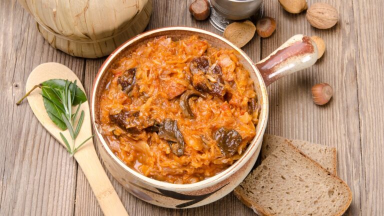 jak przyprawić bigos ? Czym doprawić bigos?